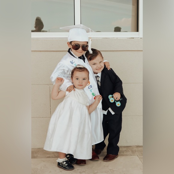 Meet your Posher, Tiffany Rose - Picture 16 of 16